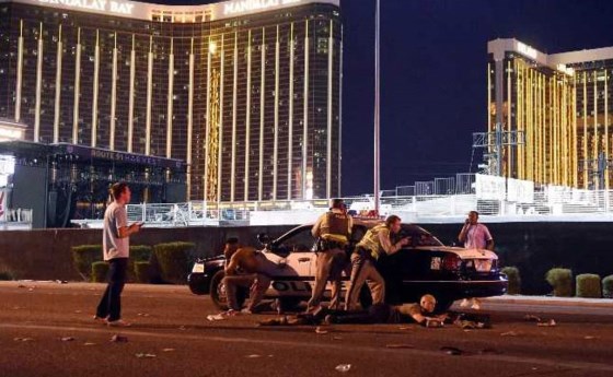 Xả súng ở Las Vegas: Ít nhất 26 người thương vong ảnh 4
