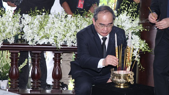 Lễ an táng nguyên Thủ tướng Phan Văn Khải ảnh 3