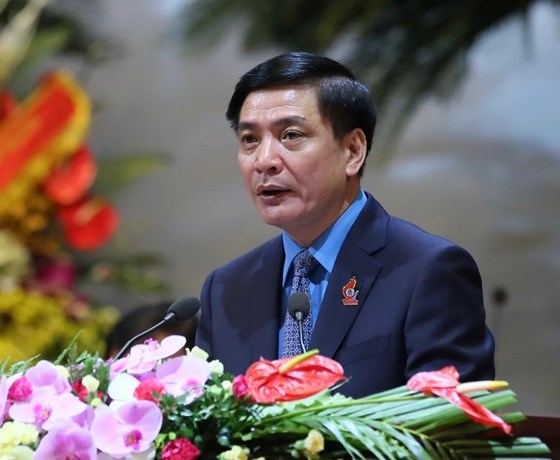 Description: Ông Bùi Văn Cường tái đắc cử Chủ tịch Tổng Liên đoàn Lao động Việt Nam  ảnh 1