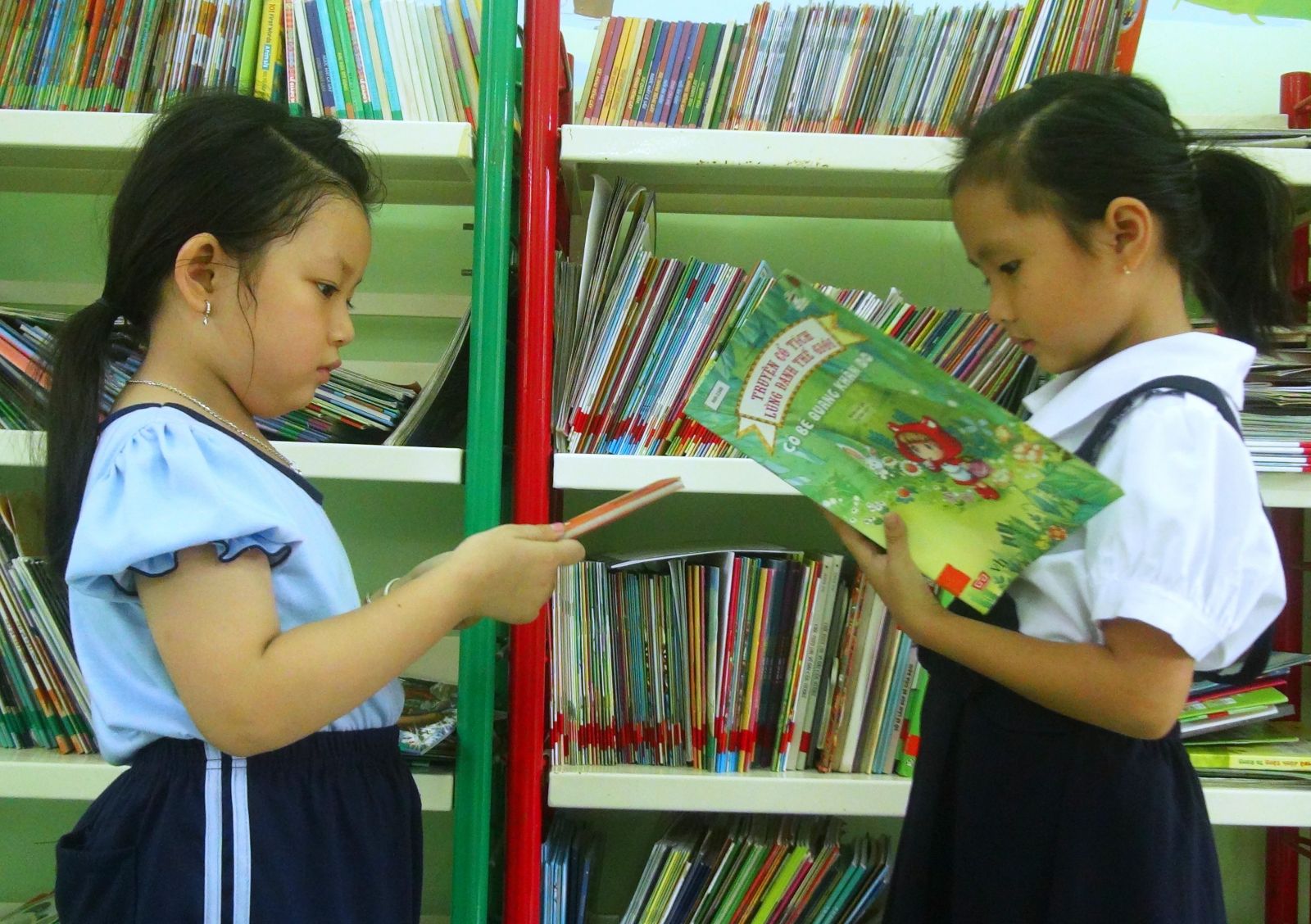 Thư viện thân thiện” giúp học sinh tiểu học hình thành thói quen ...