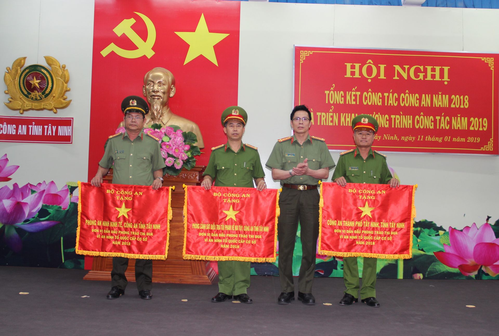 Điểm báo in Tây Ninh ngày 14.01.2019