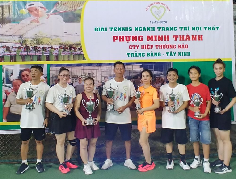 Gò Dầu: Tổ chức Giải quần vợt ngành trang trí nội thất Phụng Minh Thành