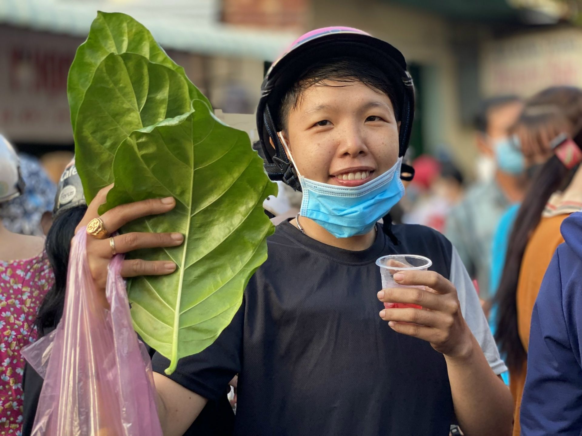 Chợ lá”, phiên chợ độc đáo chỉ có ở Tây Ninh - Báo Tây Ninh Online