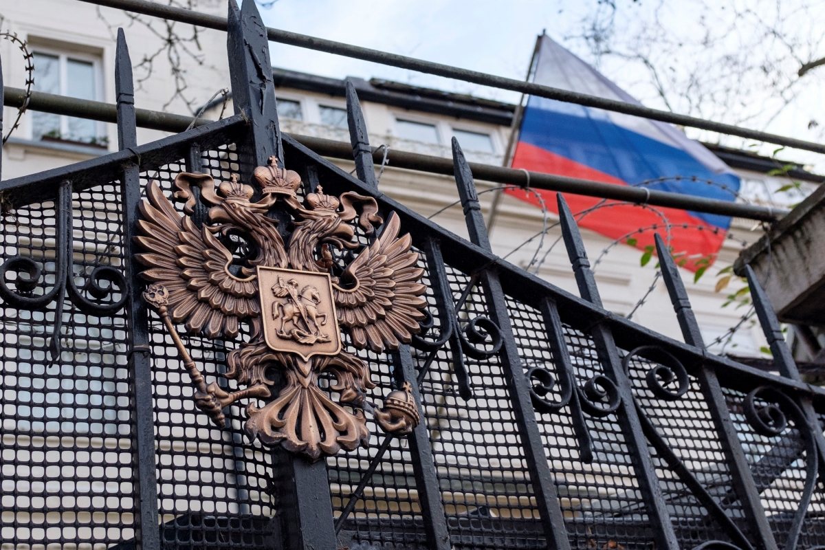 Đại sứ quán Nga tại London, Anh. Ảnh: Reuters