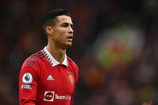 Manchester United cham dut hop dong voi Cristiano Ronaldo hinh anh 1