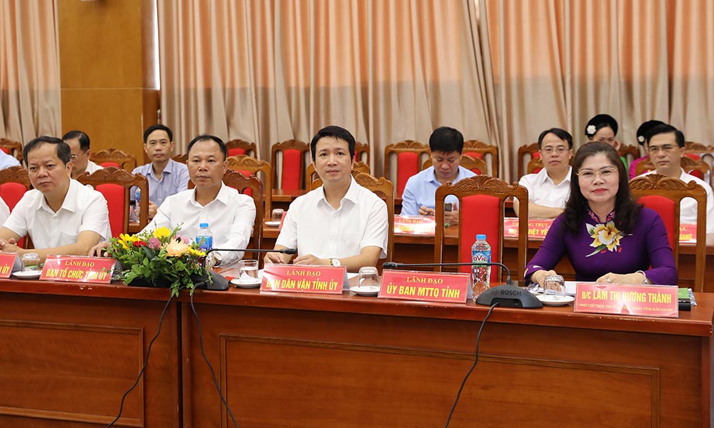 https://img.baobacgiang.vn/Medias/516/2024/10/18/02.jpg