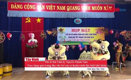 Trao tặng quà trung thu cho trẻ em có hoàn cảnh đặc biệt khó khăn của huyện Châu Thành