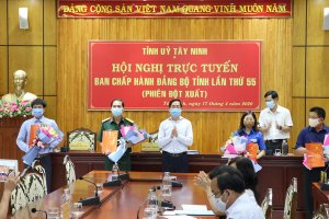 Tỉnh uỷ Tây Ninh công bố quyết định về công tác cán bộ