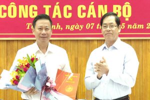 Tỉnh uỷ Tây Ninh công bố quyết định về công tác cán bộ