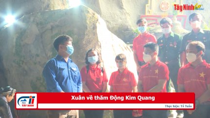 Xuân về thăm Động Kim Quang