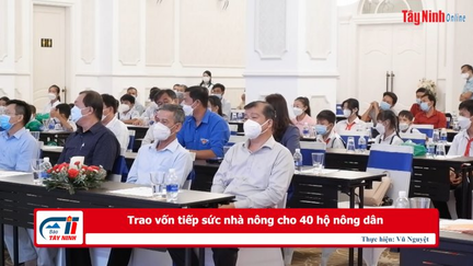 Trao vốn tiếp sức nhà nông cho 40 hộ nông dân