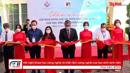 Hội nghị khoa học công nghệ và triển lãm công nghệ của học sinh sinh viên