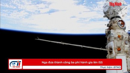 Nga đưa thành công ba phi hành gia lên ISS