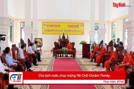 Chủ tịch nước chúc mừng Tết Chôl Chnăm Thmây