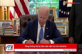 Tổng thống Mỹ ký đạo luật viện trợ cho Ukraine