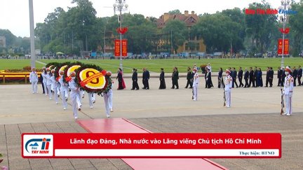 Lãnh đạo Đảng, Nhà nước vào Lăng viếng Chủ tịch Hồ Chí Minh