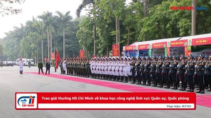 Trao giải thưởng Hồ Chí Minh về khoa học công nghệ lĩnh vực Quân sự, Quốc phòng.