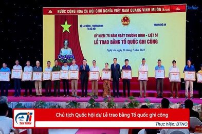 Chủ tịch Quốc hội dự Lễ trao bằng Tổ quốc ghi công