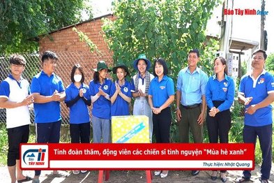 Tỉnh đoàn thăm, động viên các chiến sĩ tình nguyện “Mùa hè xanh”