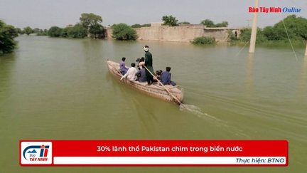 30% lãnh thổ Pakistan chìm trong biển nước