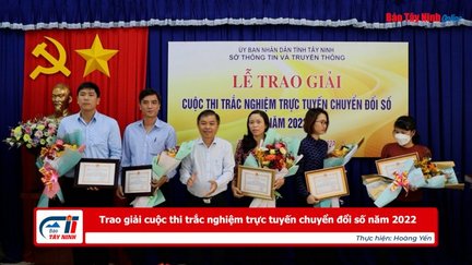 Trao giải cuộc thi trắc nghiệm trực tuyến chuyển đổi số năm 2022