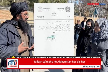 Taliban cấm phụ nữ Afghanistan học đại học