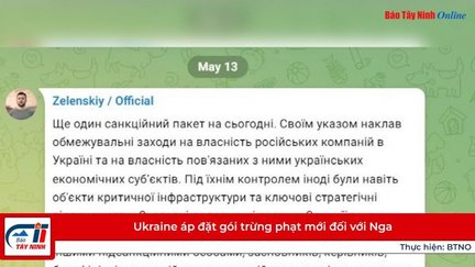 Ukraine áp đặt gói trừng phạt mới đối với Nga