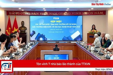 Tôn vinh 7 nhà báo lão thành của TTXVN