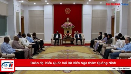 Đoàn đại biểu Quốc hội Bờ Biển Ngà thăm Quảng Ninh​