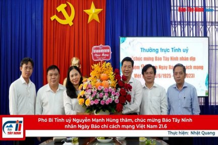 Phó Bí Tỉnh uỷ Nguyễn Mạnh Hùng thăm, chúc mừng Báo Tây Ninh nhân Ngày Báo chí cách mạng Việt Nam 21.6