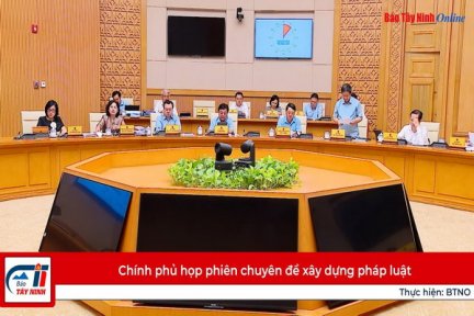 Chính phủ họp phiên chuyên đề xây dựng pháp luật