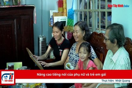 Nâng cao tiếng nói của phụ nữ và trẻ em gái