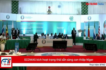 ECOWAS kích hoạt trạng thái sẵn sàng can thiệp Niger