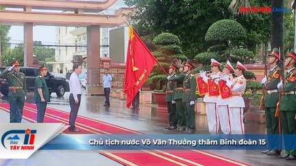 Chủ tịch nước Võ Văn Thưởng thăm Binh đoàn 15