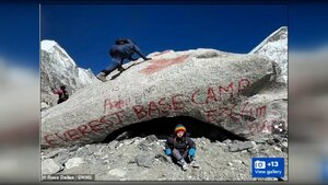 Người nhỏ tuổi nhất đặt chân đến Everest