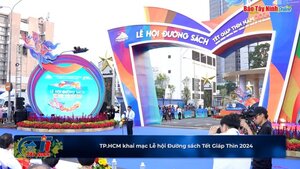 TP.HCM khai mạc Lễ hội Đường sách Tết Giáp Thìn 2024