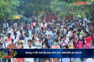 Mùng 4 Tết: Núi Bà Đen đón hơn 200.000 du khách