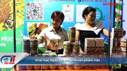 Khai mạc Ngày hội tôn vinh sản phẩm Việt