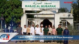 Lãnh đạo tỉnh thăm, chúc mừng lễ Roya Ramadan