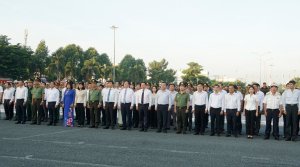 Trưởng Ban Tuyên giáo Trung ương dự lễ ra mắt lực lượng tham gia bảo vệ an ninh, trật tự ở cơ sở tại Tây Ninh