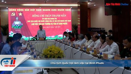 Chủ tịch Quốc hội làm việc tại Bình Phước