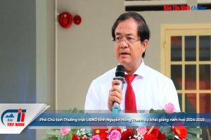 Phó Chủ tịch Thường trực UBND tỉnh Nguyễn Hồng Thanh dự khai giảng năm học 2024-2025