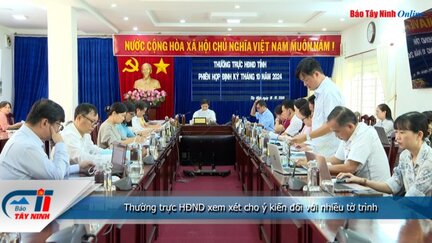 Thường trực HĐND xem xét cho ý kiến đối với nhiều tờ trình