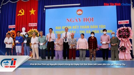 Phó Bí thư Tỉnh uỷ Nguyễn Mạnh Hùng dự Ngày hội Đại đoàn kết toàn dân tộc xã Trường Tây