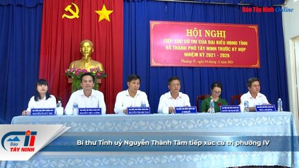 Bí thư Tỉnh uỷ Nguyễn Thành Tâm tiếp xúc cử tri phường IV