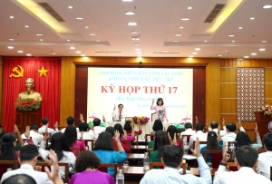 Khai mạc kỳ họp thứ 17 HĐND tỉnh