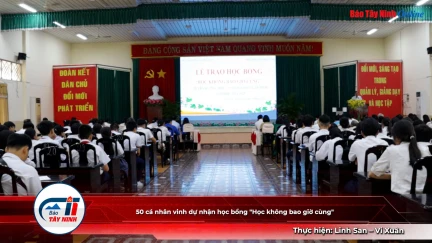 50 cá nhân vinh dự nhận học bổng "Học không bao giờ cùng"