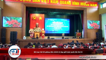 Bế mạc hội thi giảng viên chính trị dạy giỏi toàn quốc lần thứ IX