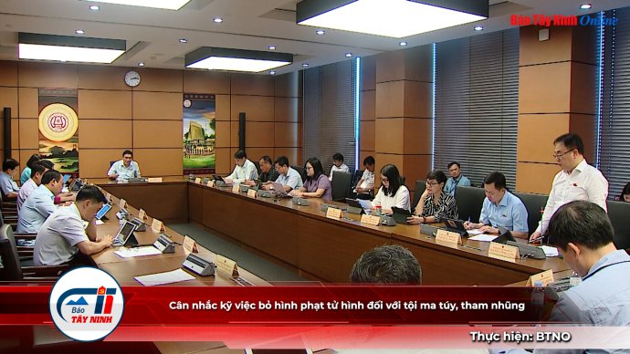 Cân nhắc kỹ việc bỏ hình phạt tử hình đối với tội ma túy, tham nhũng