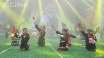 TƯỜNG THUẬT TRỰC TIẾP: CHƯƠNG TRÌNH NGHỆ THUẬT ''SA PA KHÁT VỌNG VƯƠN MÌNH''